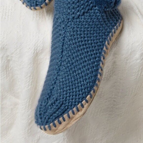 Hand Knitted Snowflake Slipper Booties Women Size 6/7 Small/Med Lined Blue - Picture 5 of 11